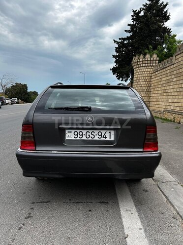 Mercedes C 220 d 1998, 242,000 km - 2.2 л - Bakı