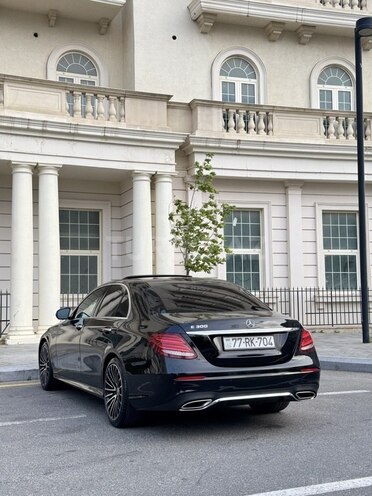 Mercedes E 300 2017, 257,495 km - 2.0 l - Bakı