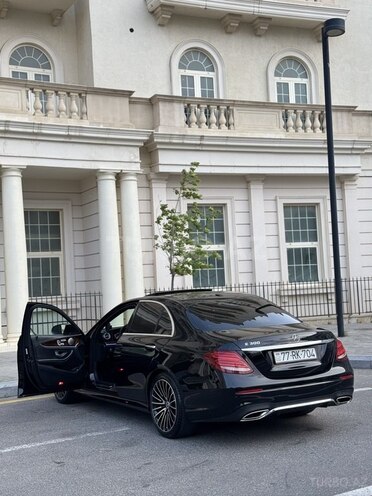Mercedes E 300 2017, 257,495 km - 2.0 l - Bakı