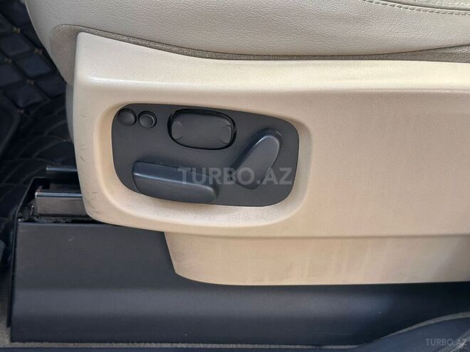 Land Rover Discovery 2011, 252,883 km - 3.0 l - Bakı