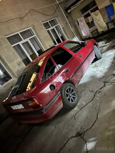 Opel Vectra 1993, 245,000 km - 2.0 l - Bakı