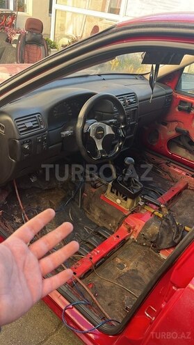 Opel Vectra 1993, 245,000 km - 2.0 l - Bakı