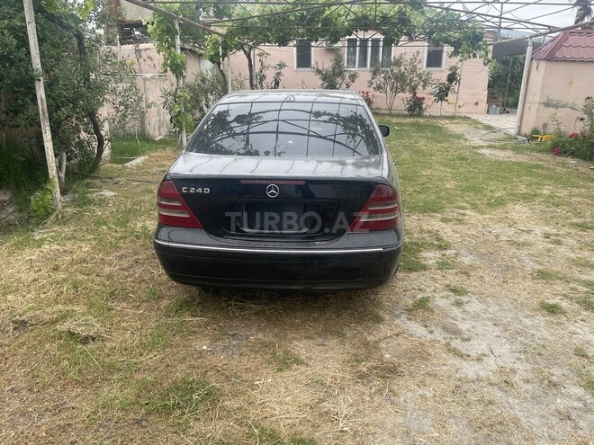 Mercedes C 230 2003, 300,000 km - 2.5 l - Bakı