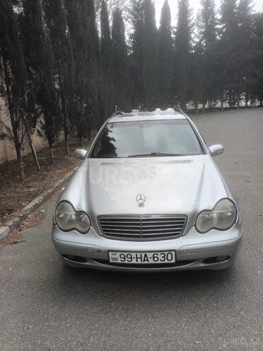 Mercedes C 220 d 2001, 180,865 km - 2.2 l - Sumqayıt