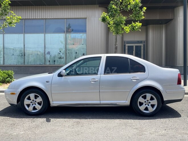 Volkswagen Jetta-2