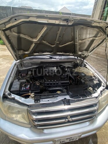 Mitsubishi Pajero io 2000, 176,000 km - 1.8 л - Gəncə