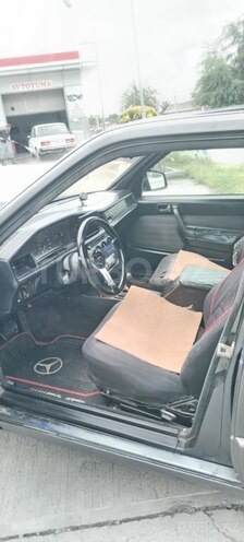 Mercedes 190 1991, 100,000 km - 2.0 л - Qəbələ