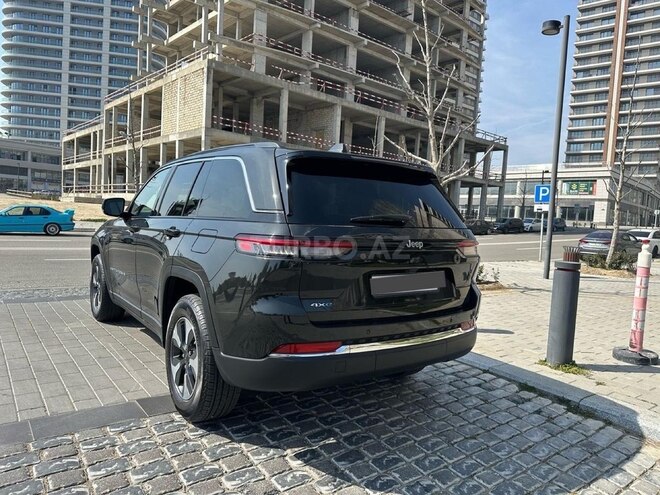 Jeep Grand Cherokee-5