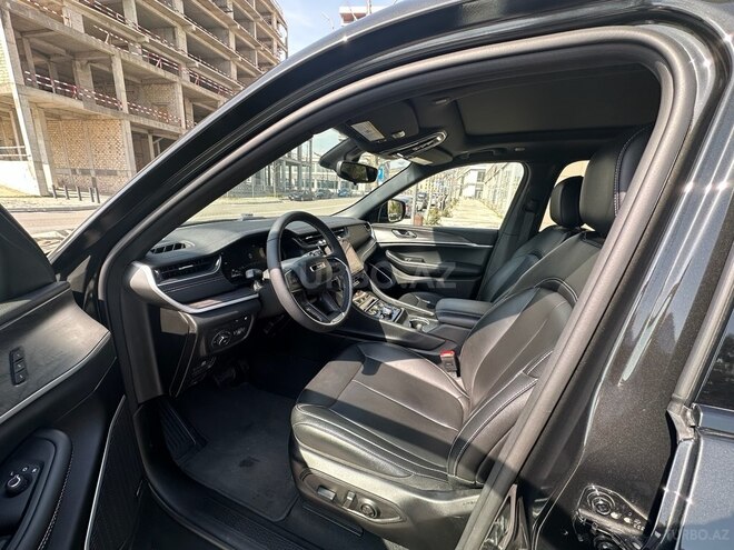 Jeep Grand Cherokee-9