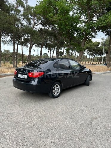 Hyundai Avante 2009, 220,000 km - 1.6 л - Bakı