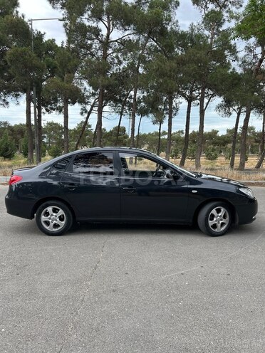 Hyundai Avante 2009, 220,000 km - 1.6 л - Bakı