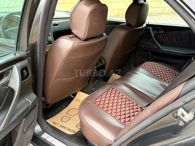 Mercedes E 220 d 2000, 216,000 km - 2.2 l - Gəncə