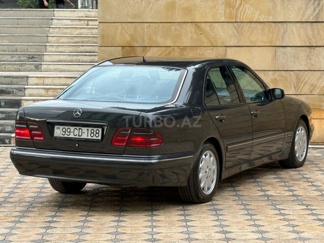Mercedes E 220 d 2000, 216,000 km - 2.2 l - Gəncə