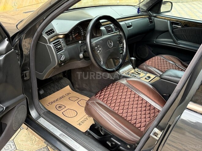 Mercedes E 220 d 2000, 216,000 km - 2.2 l - Gəncə