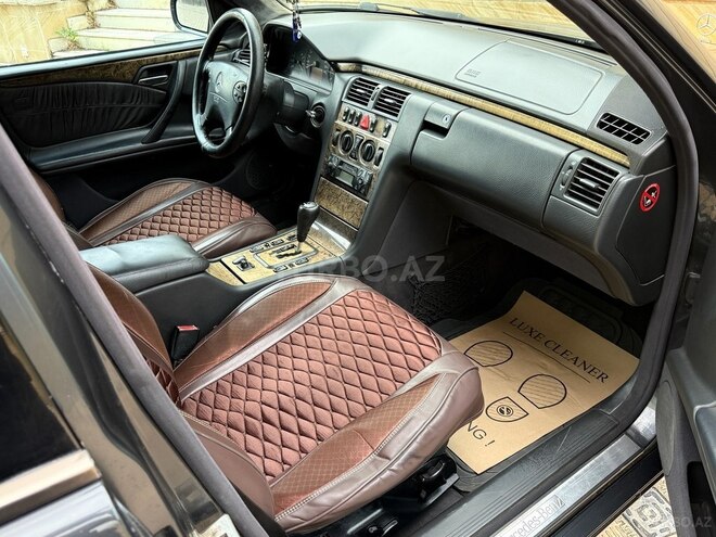 Mercedes E 220 d 2000, 216,000 km - 2.2 l - Gəncə