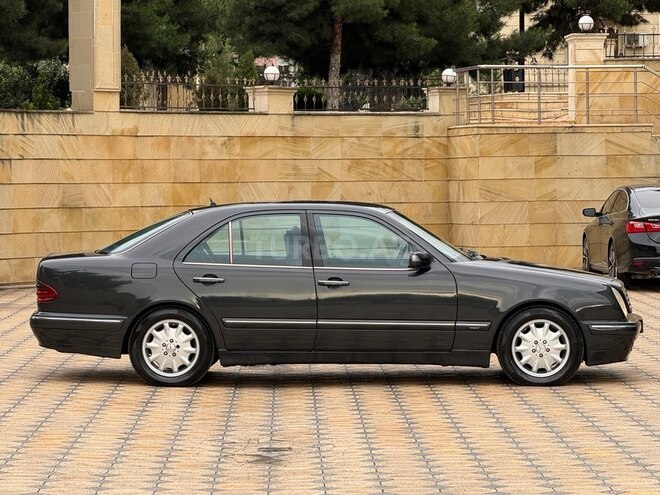 Mercedes E 220 d 2000, 216,000 km - 2.2 l - Gəncə