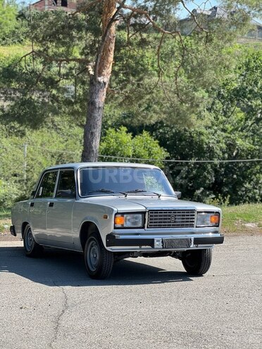 LADA (VAZ) 2107 2010, 725,632 km - 1.6 l - Quba