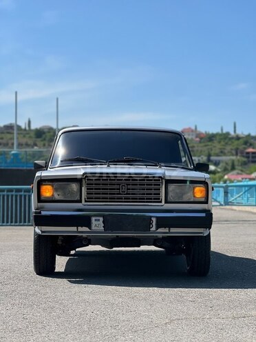 LADA (VAZ) 2107 2010, 725,632 km - 1.6 l - Quba
