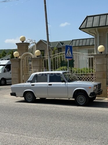 LADA (VAZ) 2107 2010, 725,632 km - 1.6 l - Quba