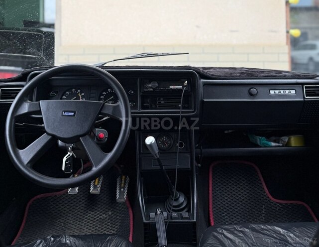 LADA (VAZ) 2107 2010, 725,632 km - 1.6 l - Quba