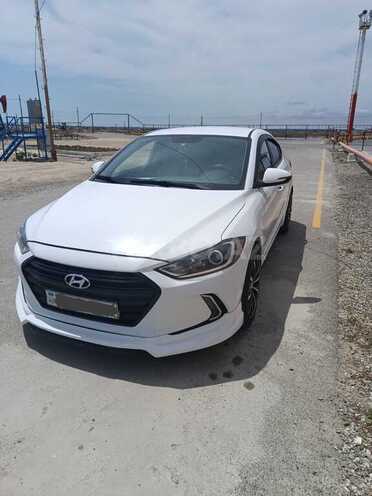 Hyundai Avante 2016, 202,300 km - 1.6 l - Bakı