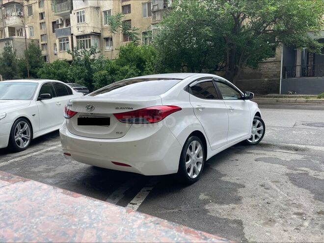 Hyundai Elantra 2012, 180,000 km - 1.8 l - Bakı