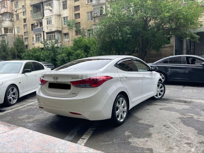 Hyundai Elantra 2012, 180,000 km - 1.8 l - Bakı