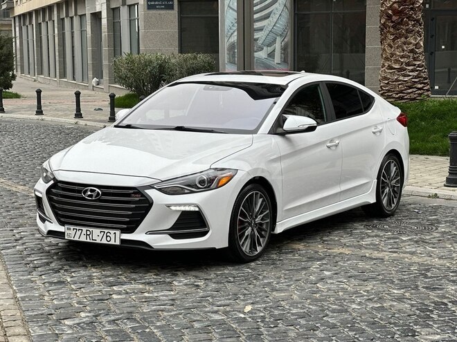 Hyundai Elantra 2018, 193,121 km - 1.6 l - Bakı