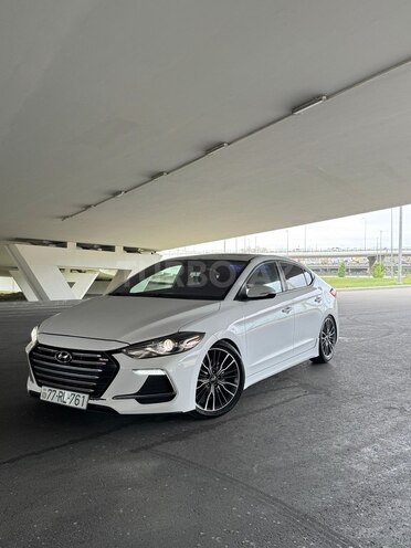 Hyundai Elantra 2018, 193,121 km - 1.6 l - Bakı