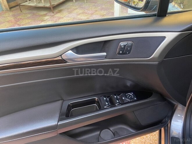 Ford Fusion (North America) 2013, 200,000 km - 1.5 l - Bakı