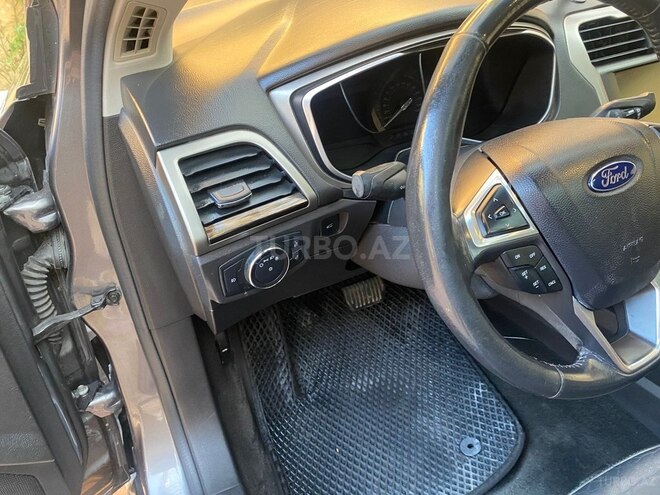 Ford Fusion (North America) 2013, 200,000 km - 1.5 l - Bakı