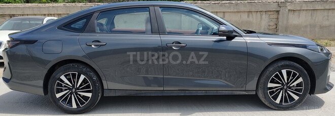 Changan Qiyuan A05 2025, 0 km - 1.5 л - Bakı