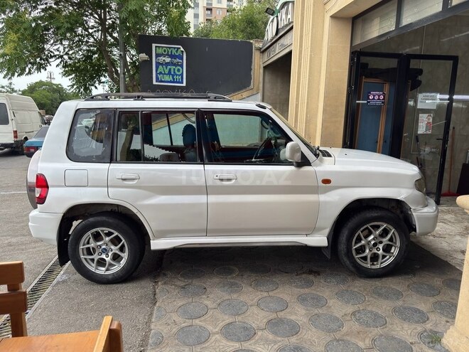 Mitsubishi Pajero io 2000, 253,500 km - 1.8 л - Bakı