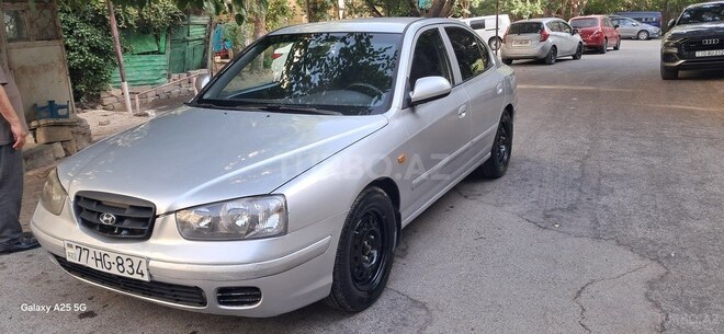 Hyundai Elantra 2001, 100,000 km - 2.0 l - Bakı