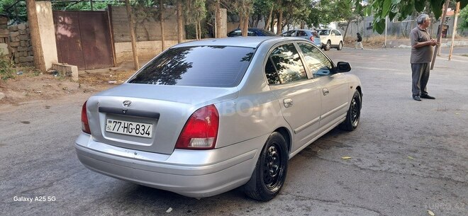 Hyundai Elantra 2001, 100,000 km - 2.0 l - Bakı