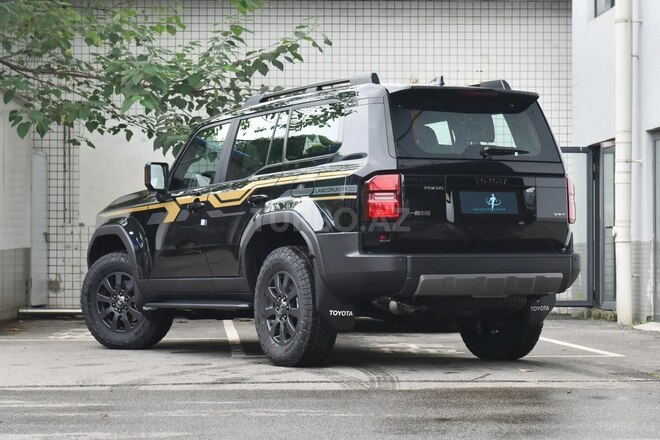 Toyota Land Cruiser Prado-6