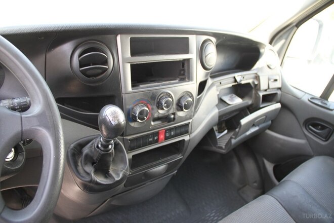 Iveco Daily 2013, 176,954 km - 2.3 l - Bakı