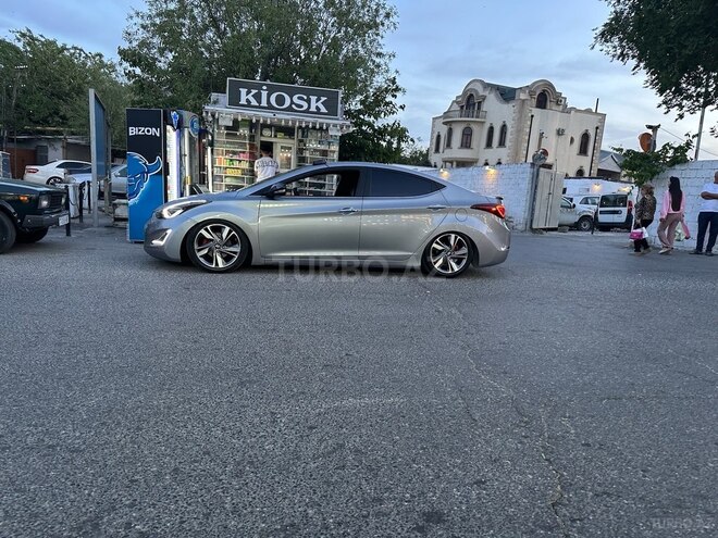 Hyundai Elantra 2014, 266,000 km - 1.8 l - Bakı