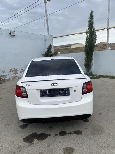 Kia Rio 2011, 284,000 km - 1.4 л - Bakı