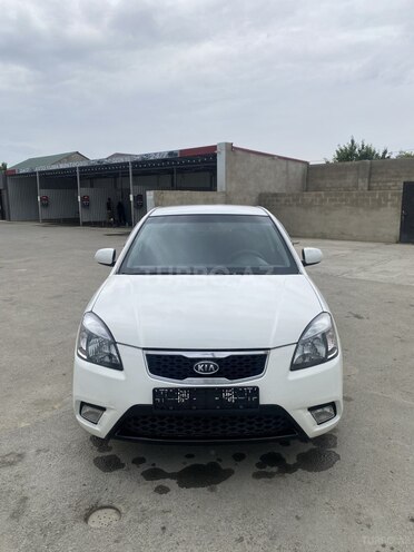 Kia Rio 2011, 284,000 km - 1.4 л - Bakı