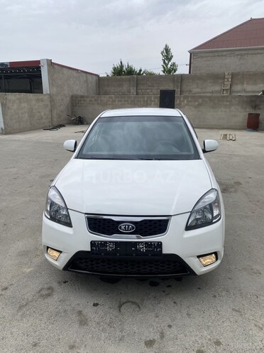 Kia Rio 2011, 284,000 km - 1.4 л - Bakı