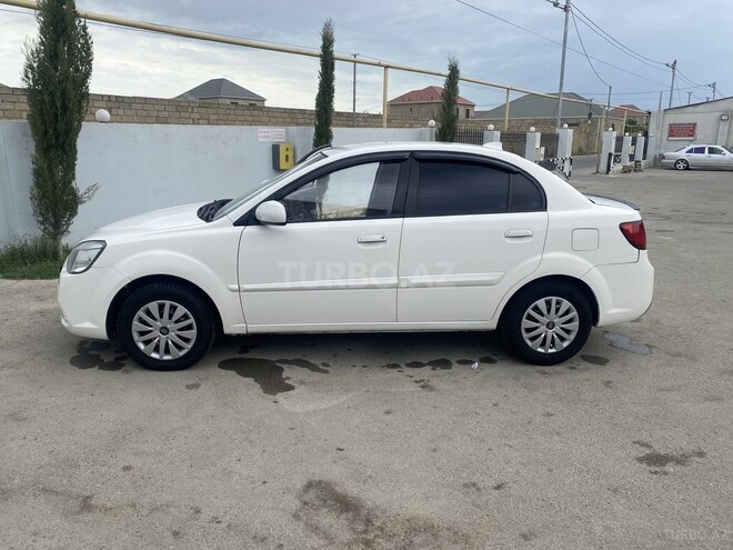 Kia Rio 2011, 284,000 km - 1.4 л - Bakı
