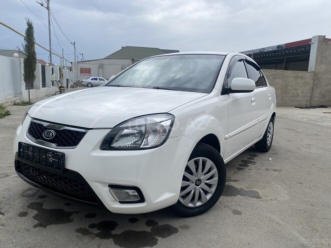 Kia Rio 2011, 284,000 km - 1.4 л - Bakı