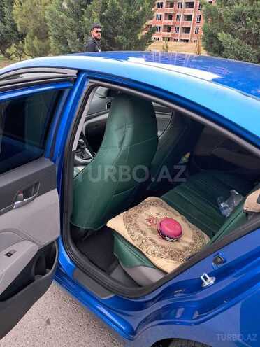 Hyundai Elantra 2017, 123,500 km - 2.0 l - Bakı