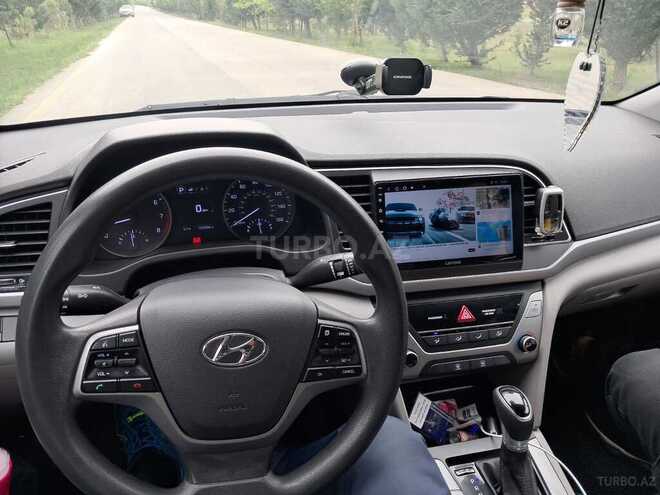 Hyundai Elantra 2017, 123,500 km - 2.0 l - Bakı