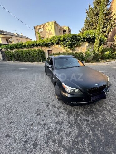 BMW 520 2004, 329,000 km - 2.2 l - Bakı