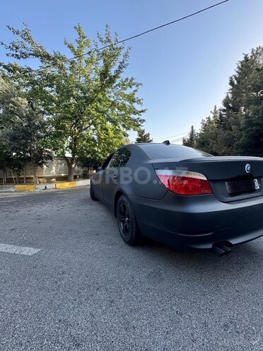 BMW 520 2004, 329,000 km - 2.2 l - Bakı