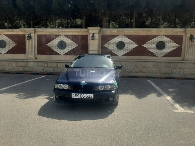 BMW 520-1