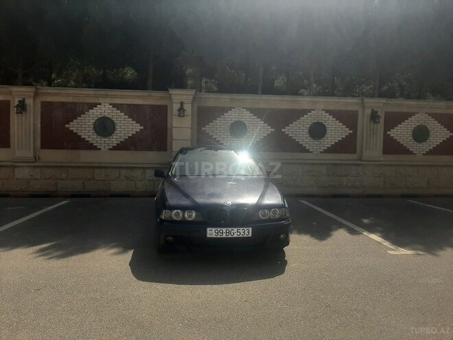 BMW 520-2
