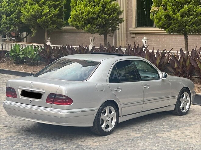 Mercedes E 270 2001, 350,000 km - 2.7 l - Bakı